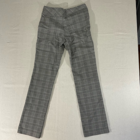 Denver Hayes women’s checked pants,pull on, Excellent condition - Picture 1 of 7